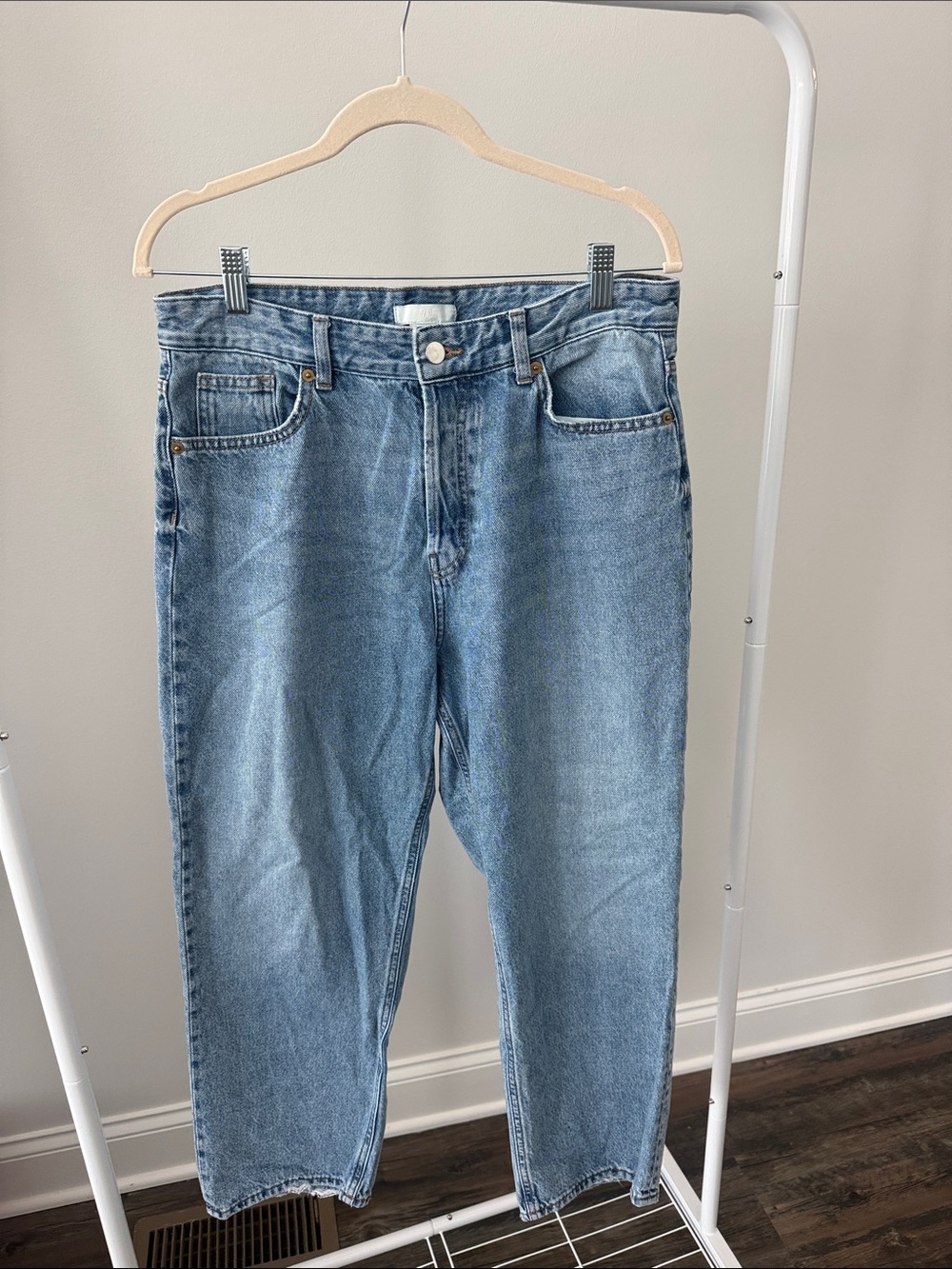H&M Light Blue Boyfriend Jeans